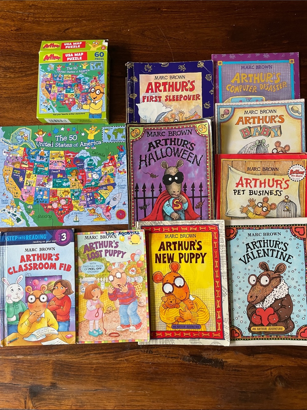 10 Marc Brown Arthur Children's Mixed Lot -  One is Signed by Author Autograph